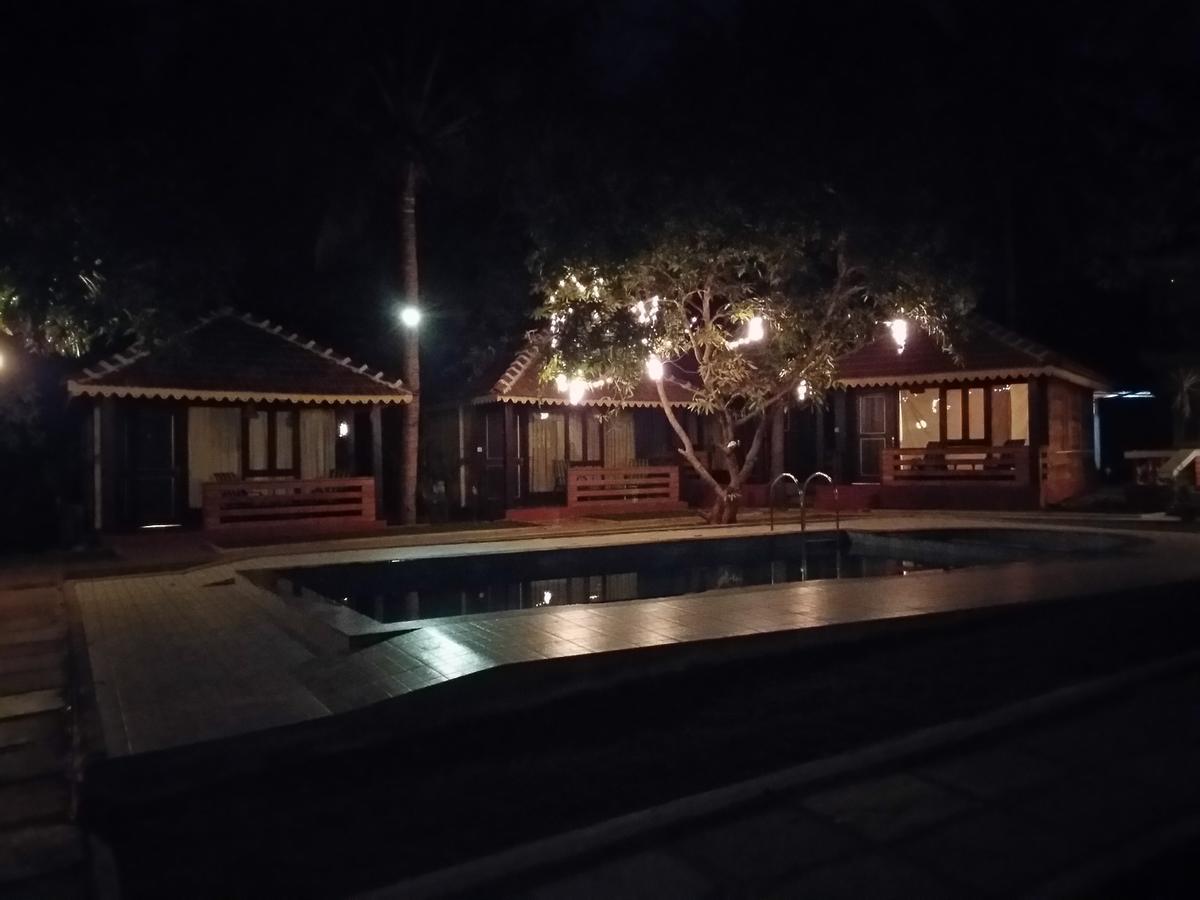 Antara Goa Hotel Marmagao Exterior photo